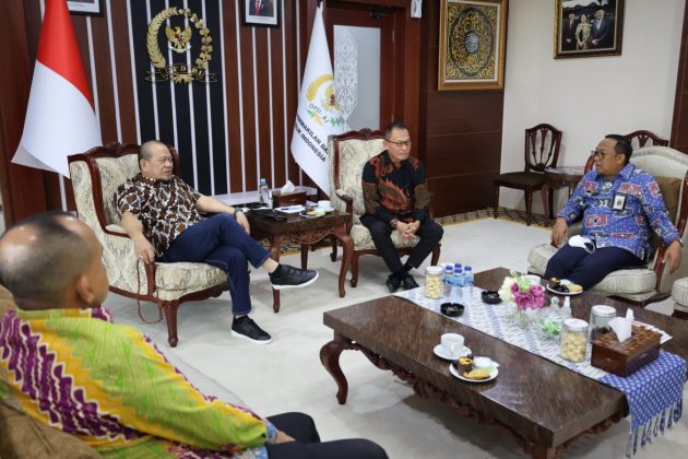 358470ed aa98 4b72 bbf4 681215a8e2f2