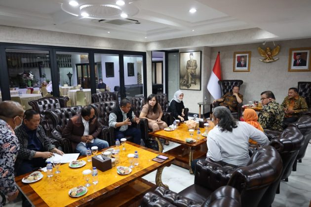 9565768e 51e9 43c6 912a 4cfa7b67f5be