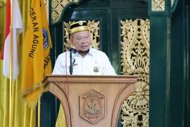 Ketua DPD RI AA LaNyalla Mahmud Mattalitti diberi gelar kekerabatan bergelar Pangeran Jaya Sukma Dilaga12
