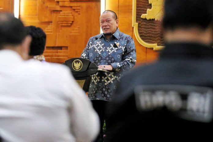Masih Ada Warga Hidup di Gubuk Tak Layak, Ketua DPD RI Prihatin