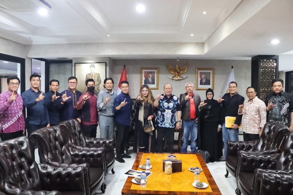 Ketua DPD RI AA LaNyalla Mahmud Mattalitti menemui pengurus Himpunan Artis Pengusaha Indonesia (HAPSI)
