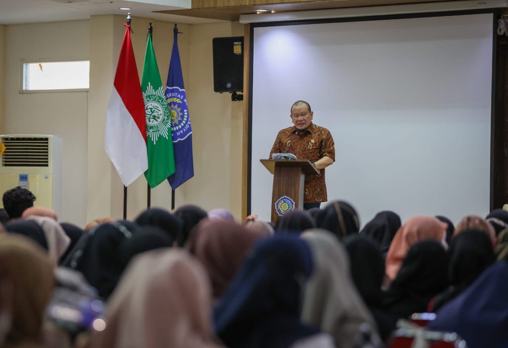 Ketua DPD RI AA LaNyalla Mahmud Mattalitti mengisi Kuliah Tamu Wawasan Kebangsaan dan Kewirausahaan di Universitas Muhammadiyah Sidoarjo