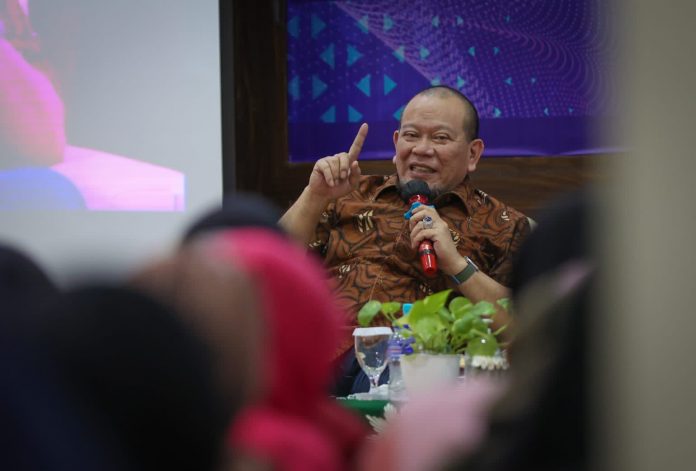 Ketua DPD RI AA LaNyalla Mahmud Mattalitti mengisi Kuliah Tamu Wawasan Kebangsaan dan Kewirausahaan di Universitas Muhammadiyah Sidoarjo