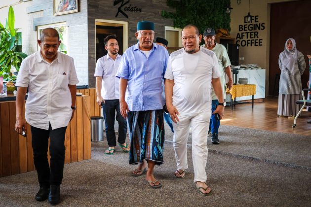 Ketua DPD RI, AA LaNyalla Mahmud Mattalitti, menindak lanjuti Sarasehan Nasional Ekosistem Pertembakauan dengan mengunjungi pelaku industri tembakau Haji Solehudin
