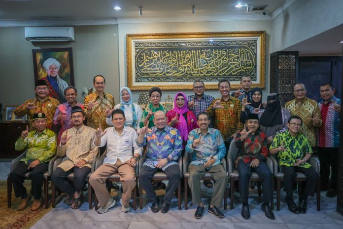 Ketua DPD RI AA LaNyalla Mahmud Mattalitti Terima Para Raja dan Sultan Nusantara yang Tergabung Dalam Majelis Adat Kerajaan Nusantara